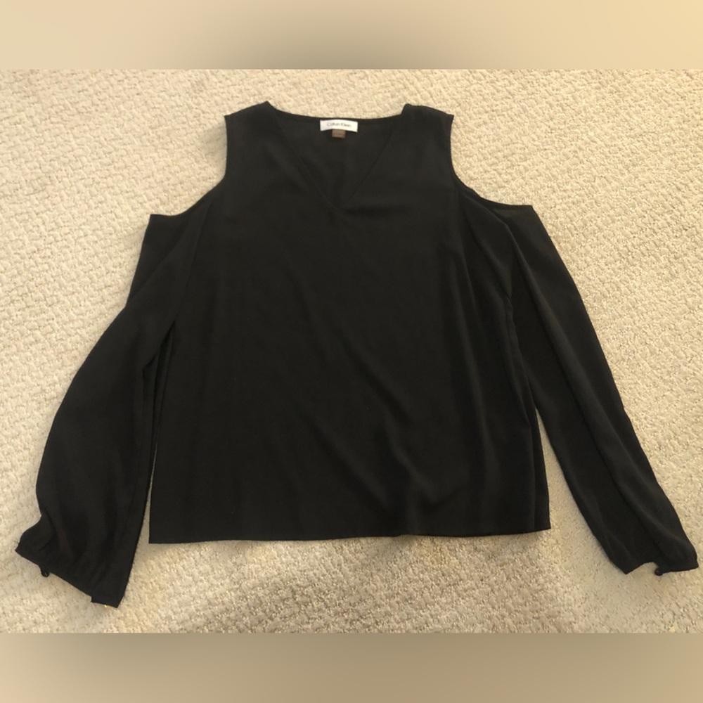 Lightly used Calvin Klein silky cold shoulder shirt